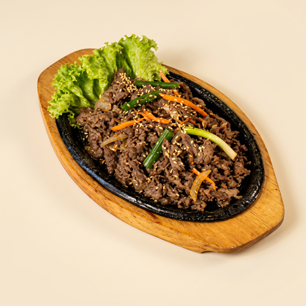 Hotplate beef bulgogi on a sizzling plate